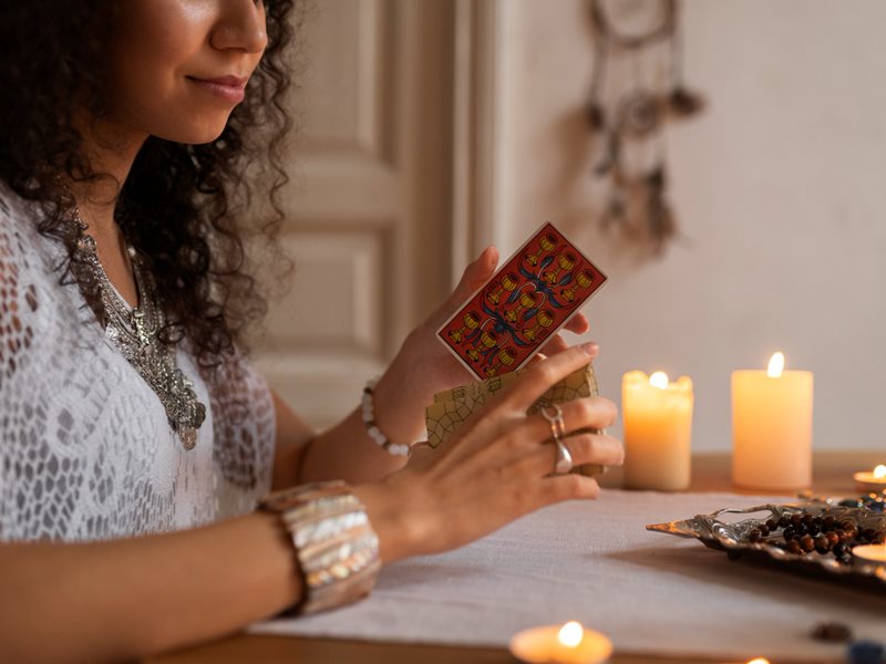 The Magic of Tarot Reading –  Unveiling Its History and Significance in Modern Times